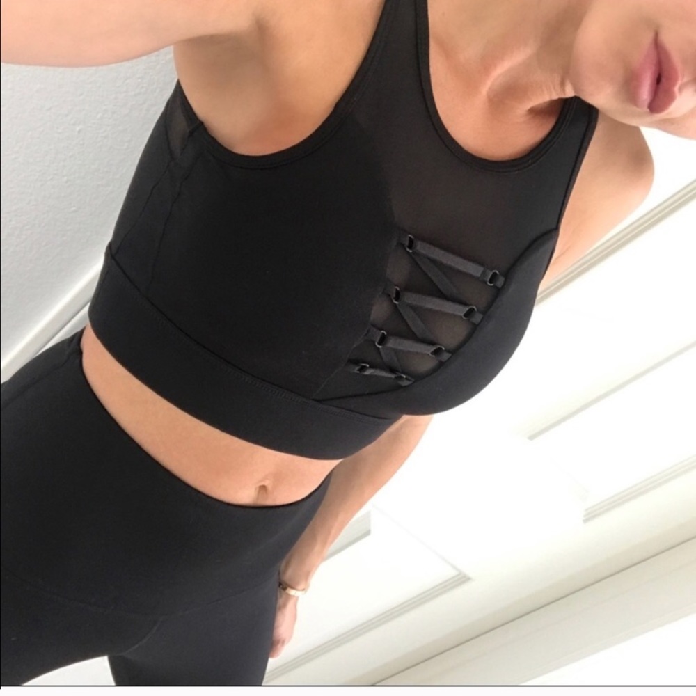 Reposh: mesh criss cross sports bra